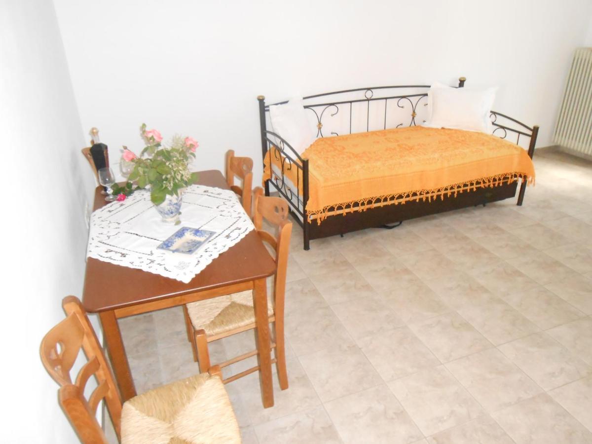 Chrysolithos Kerami Apartments Khalkíon エクステリア 写真